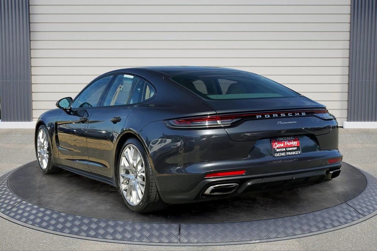 Used 2021 Porsche Panamera w/ Premium Package image 5