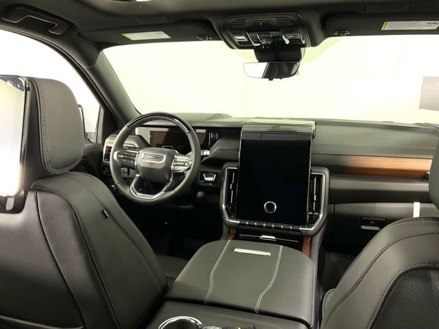 New 2026 GMC Yukon Denali w/ Denali Reserve Package image 16