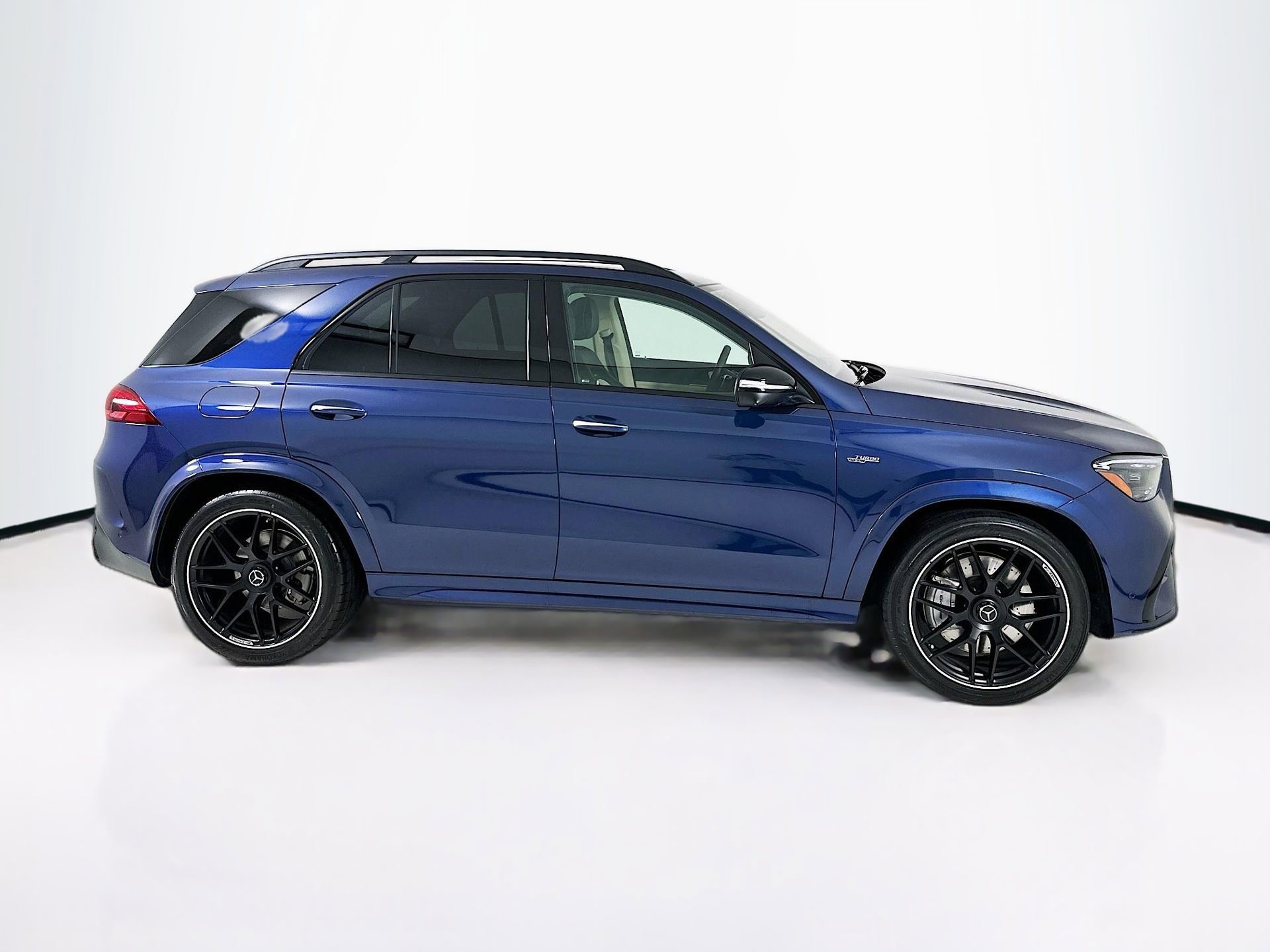 Certified 2024 Mercedes-Benz GLE 53 AMG 4MATIC image 9
