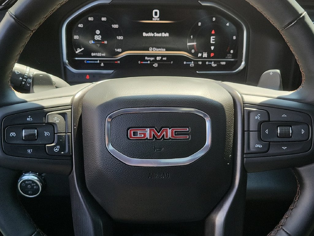 Used 2025 GMC Sierra 1500 AT4 w/ AT4 Premium Package AWD/4WD image 11