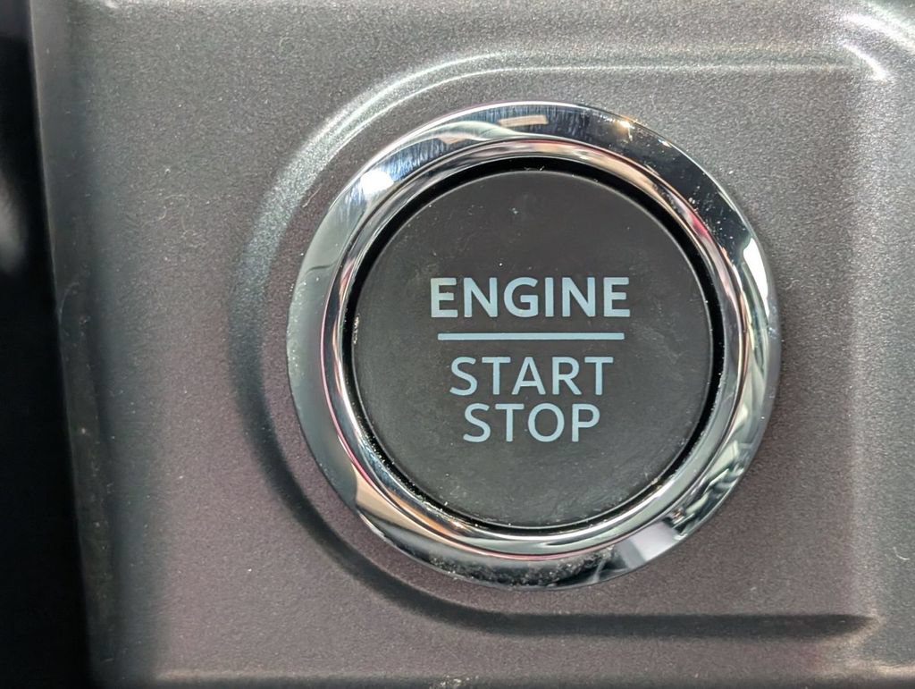 New 2026 Ford F150 XLT w/ Equipment Group 302A MID AWD/4WD image 43