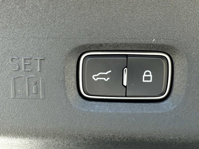 New 2026 Lincoln Navigator L Premier image 15