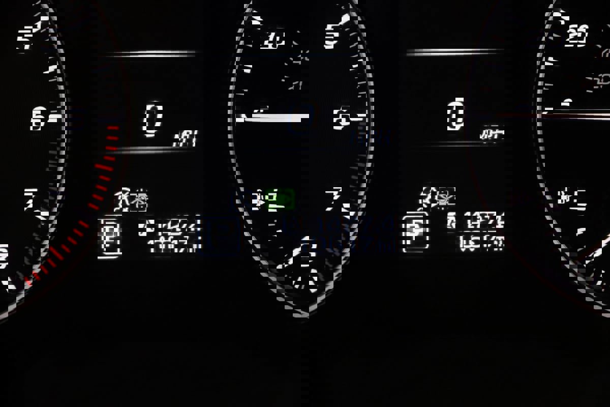 Used 2025 Subaru Outback Touring XT image 39