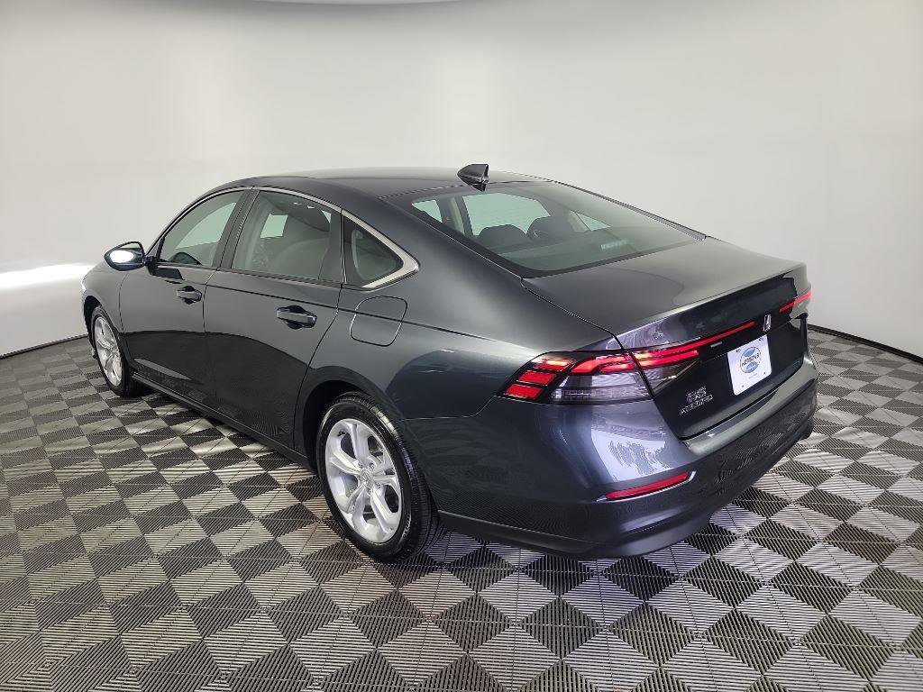 Certified 2025 Honda Accord LX image 10