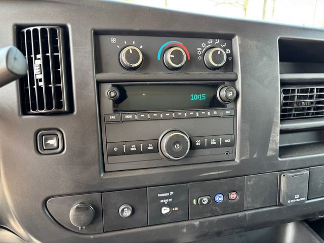 New 2024 Chevrolet Express 4500 w/ Power Convenience Package RWD image 25