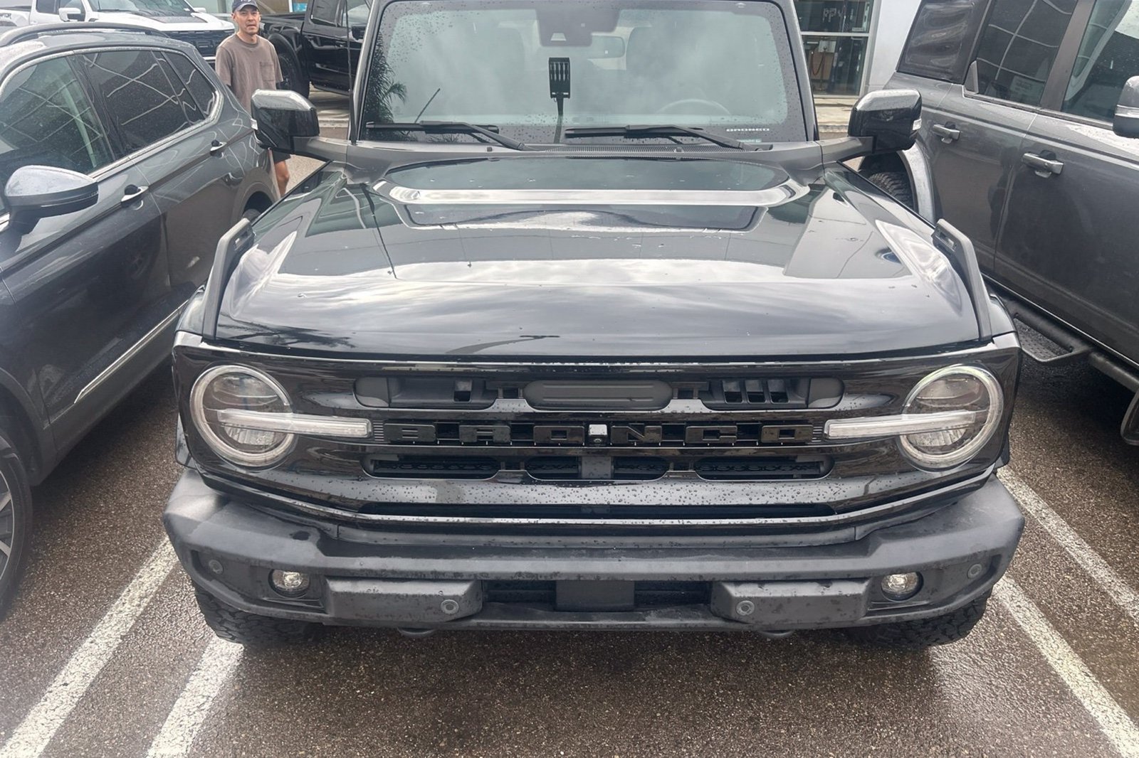 Used 2022 Ford Bronco Outer Banks AWD/4WD image 3