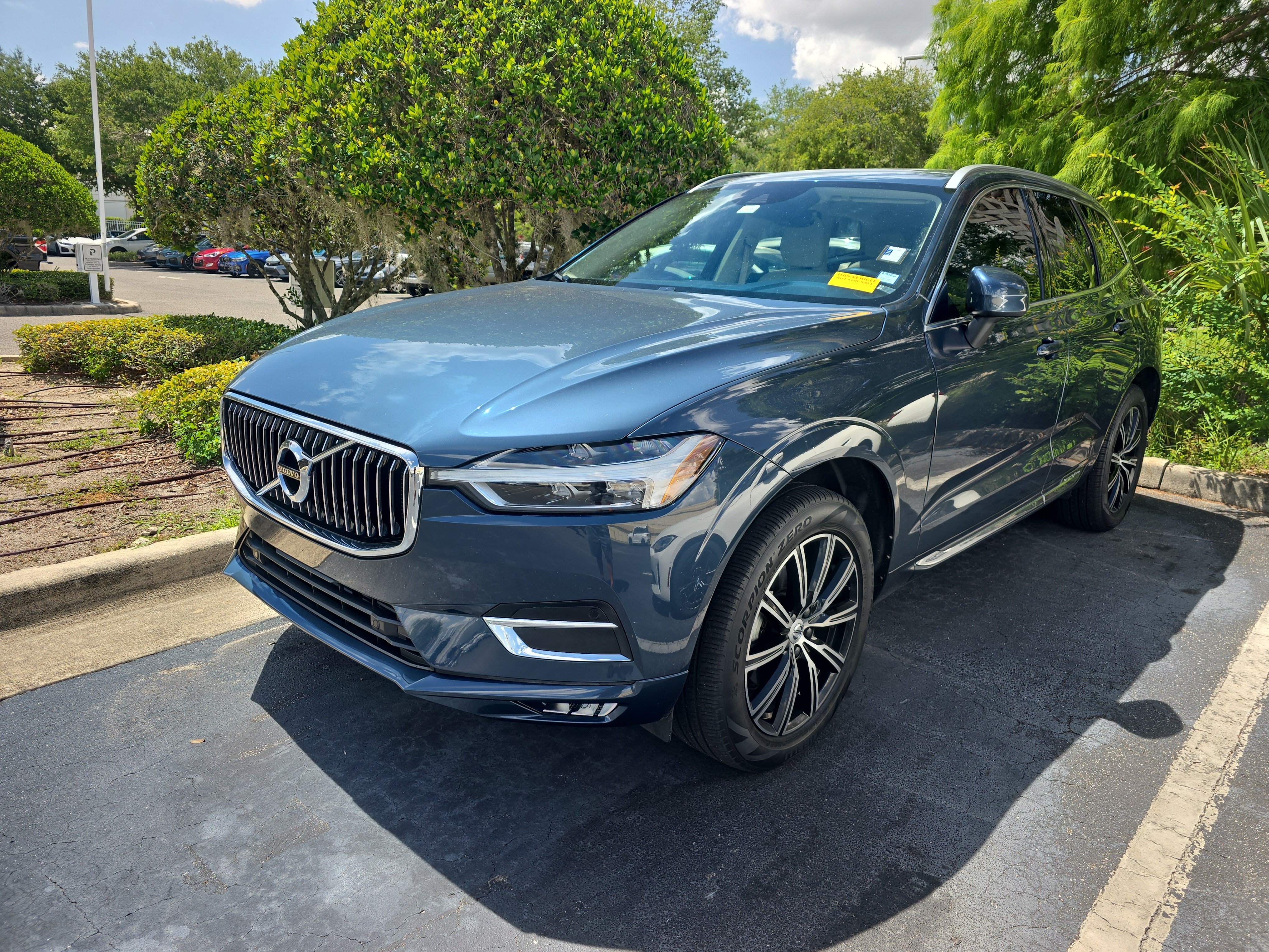 Used 2020 Volvo XC60 T5 Inscription FWD image 3