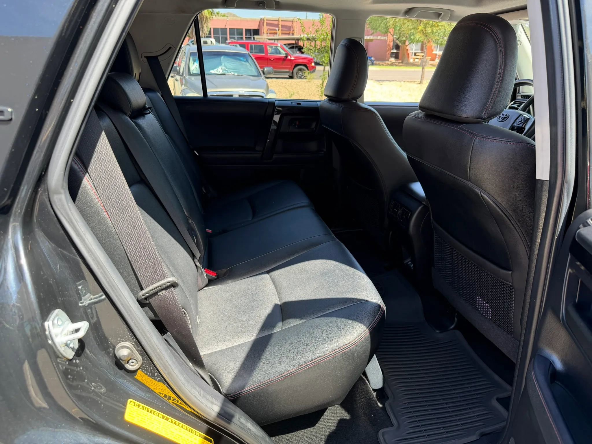 Used 2020 Toyota 4Runner TRD Off-Road Premium w/ Moonroof Package AWD/4WD image 15