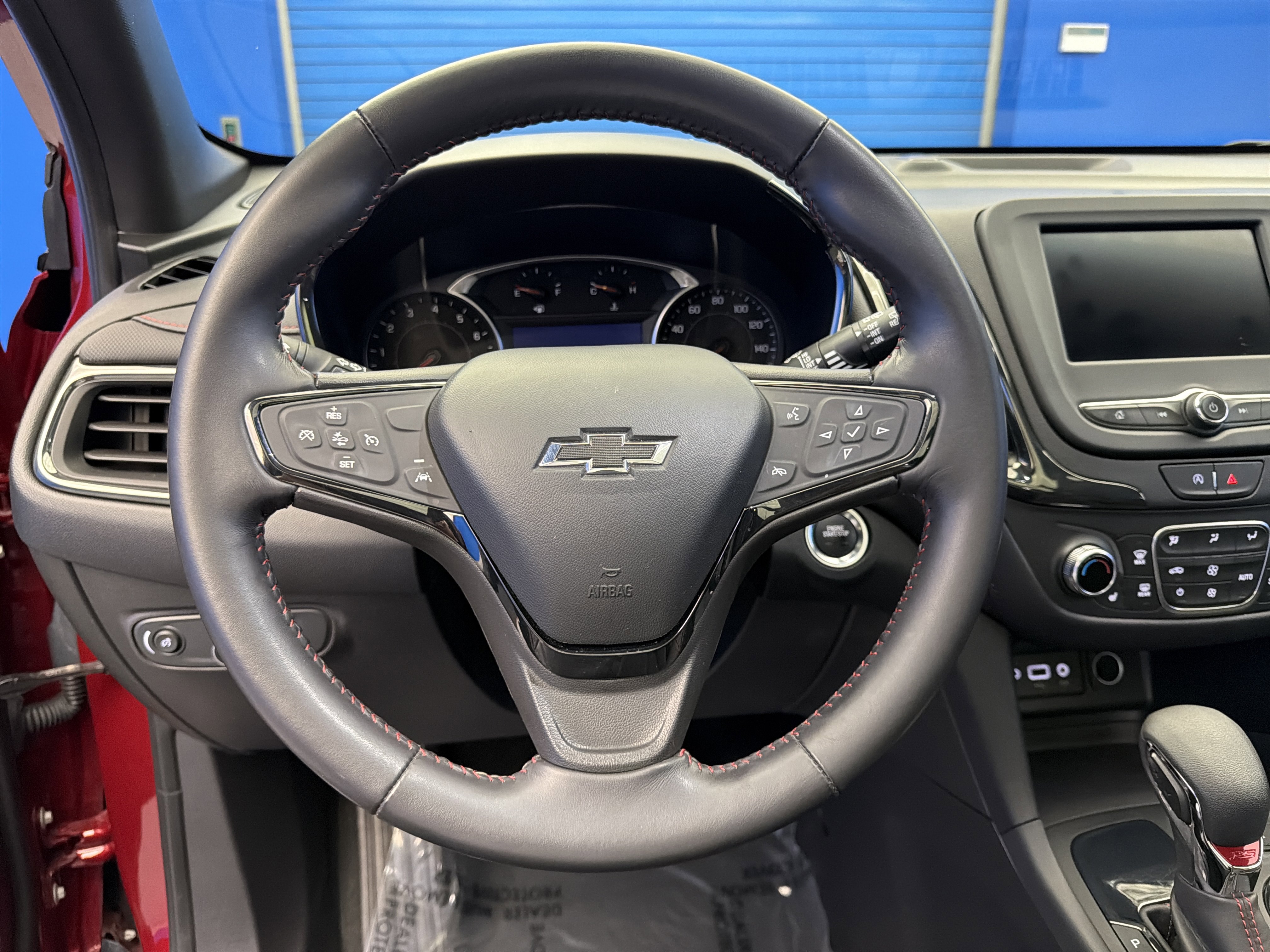 Used 2022 Chevrolet Equinox RS FWD image 14