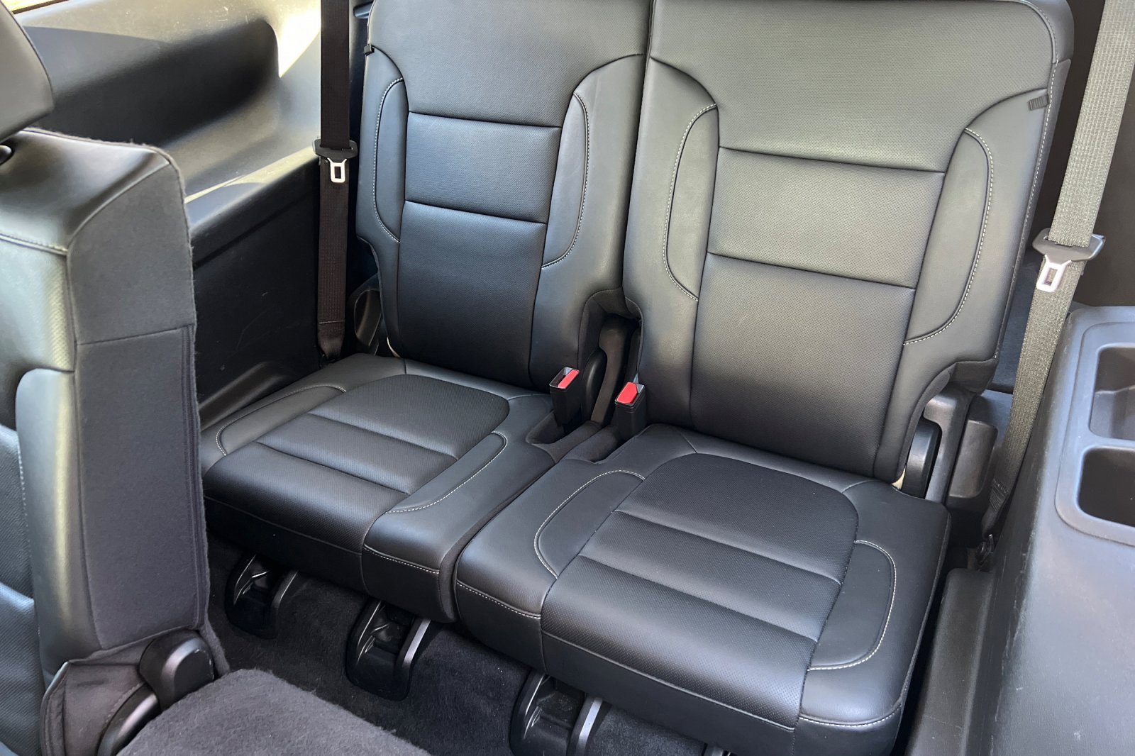 Used 2023 GMC Acadia SLT image 20