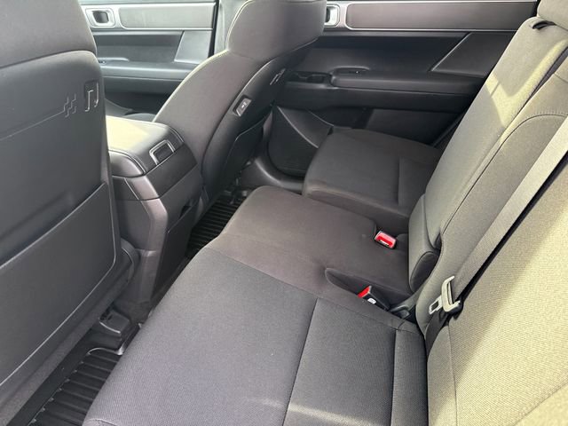 Used 2026 Hyundai Santa Fe SE FWD image 17