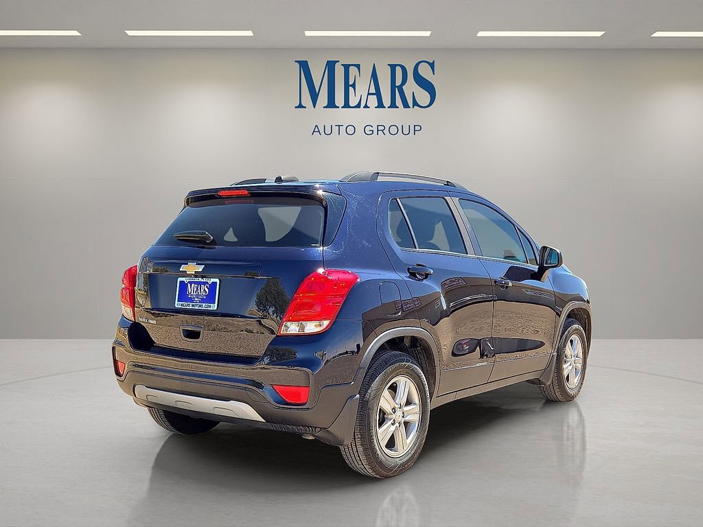 Used 2021 Chevrolet Trax LT w/ LT Convenience Package AWD/4WD image 5