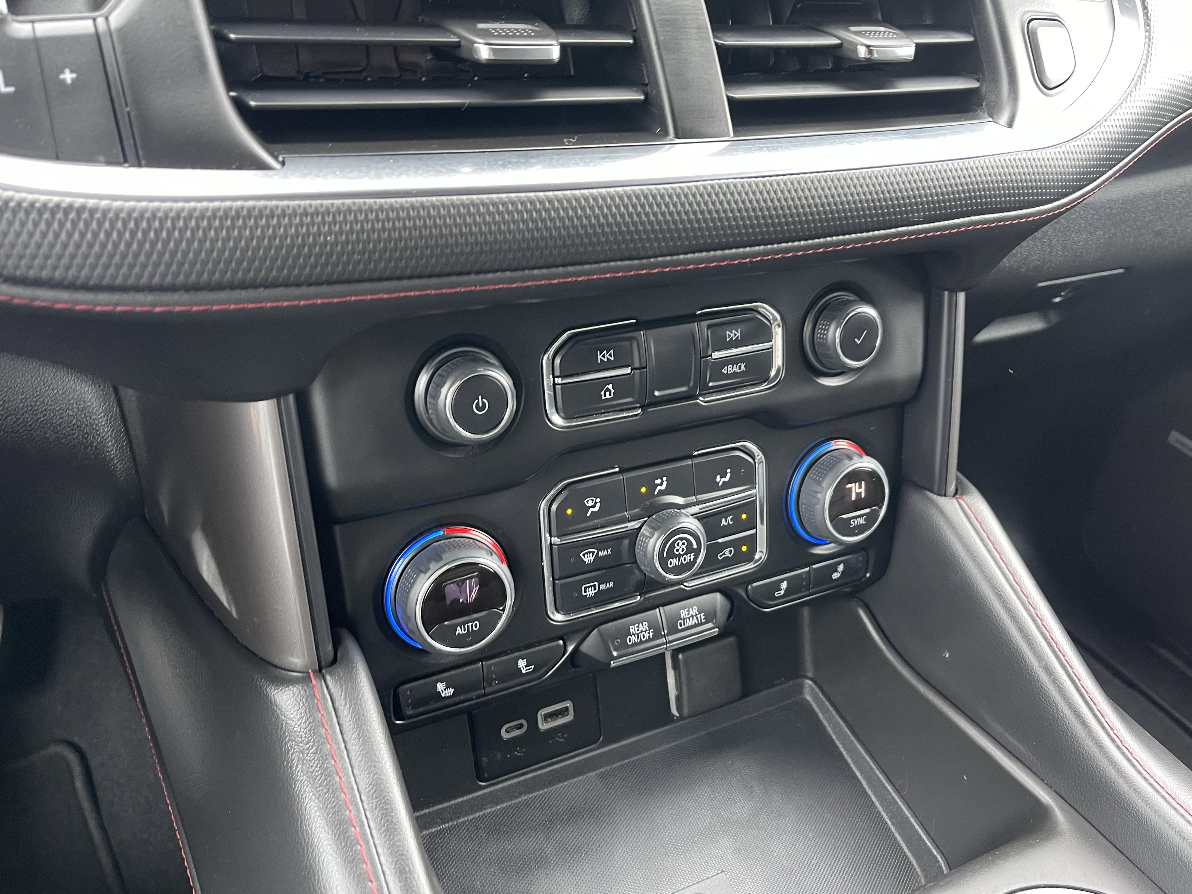 Used 2021 Chevrolet Tahoe RST image 25