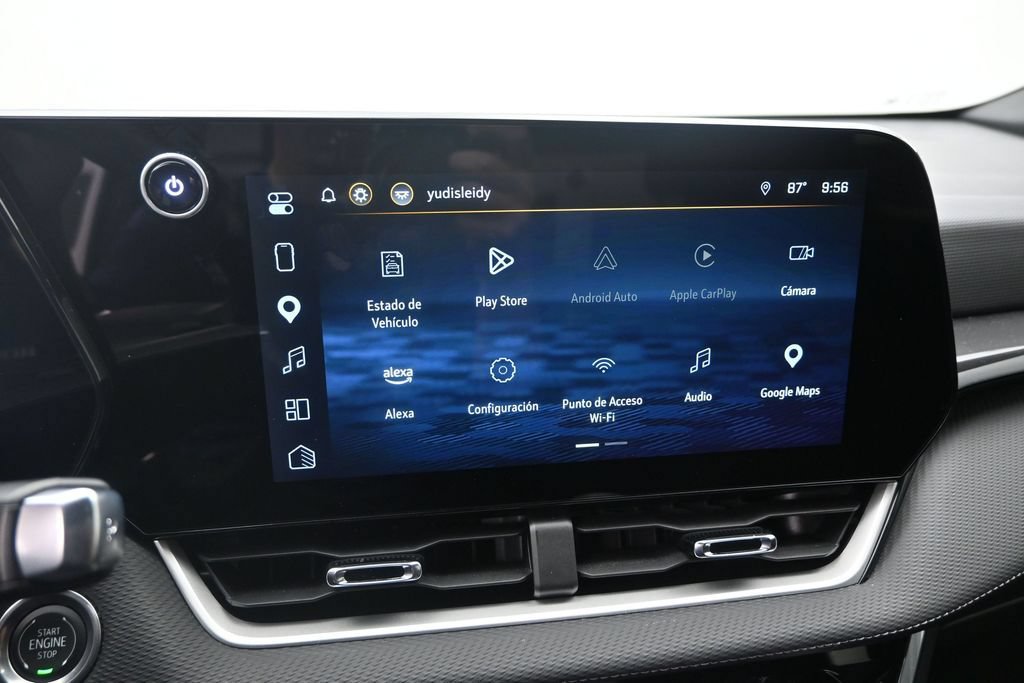 Used 2025 Chevrolet Equinox LT w/ Safety and Technology Package FWD image 14