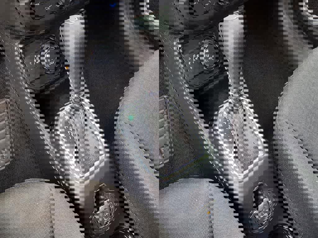 Used 2018 Jeep Renegade Latitude image 22