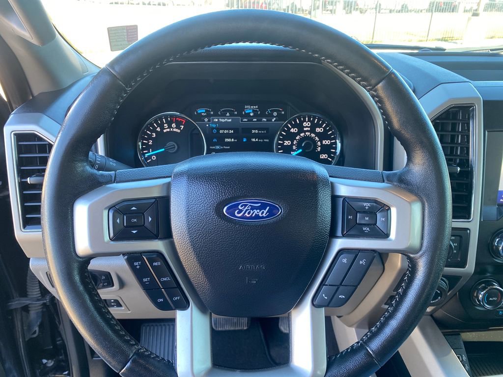 Used 2020 Ford F150 Lariat image 15
