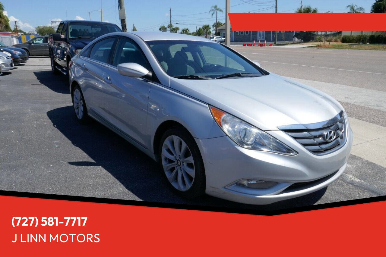 Used 2011 Hyundai Sonata SE image 1