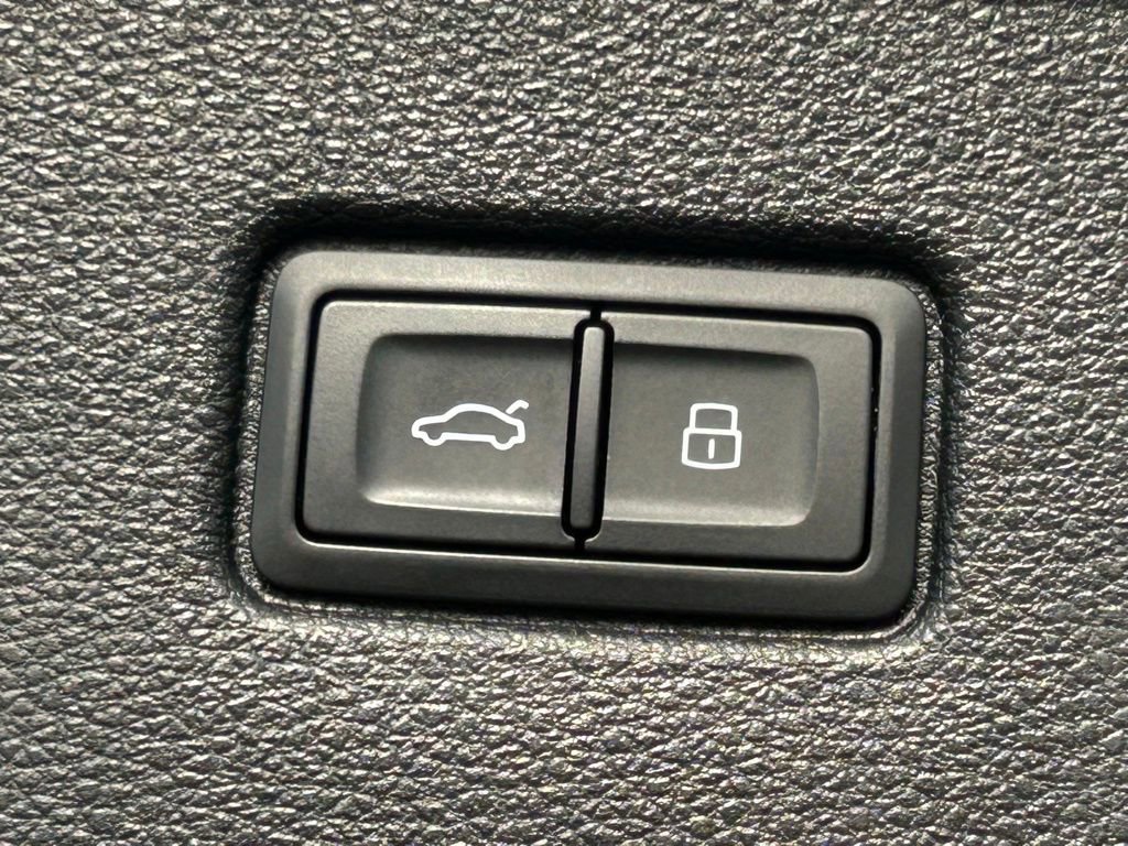 Used 2021 Audi Q7 3.0T Premium Plus w/ Executive Package image 60