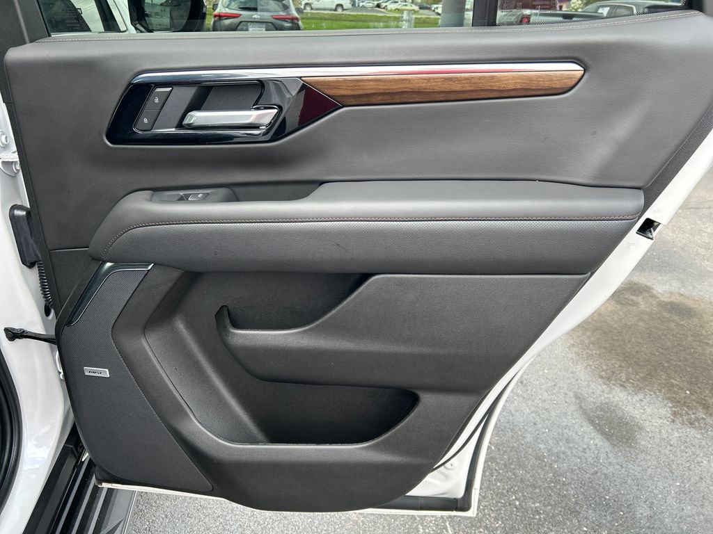 Certified 2025 Chevrolet Tahoe High Country w/ Sun And Tow Package image 54