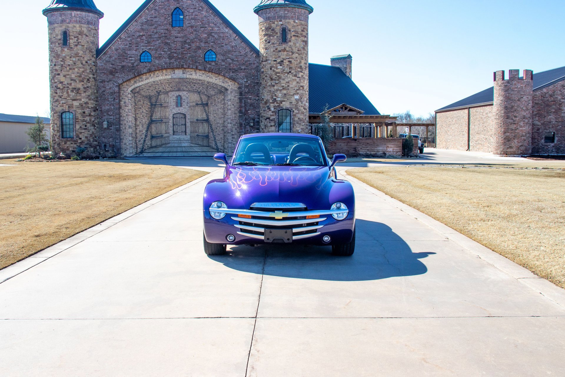 Used 2004 Chevrolet SSR w/ Preferred Equipment Group RWD image 3