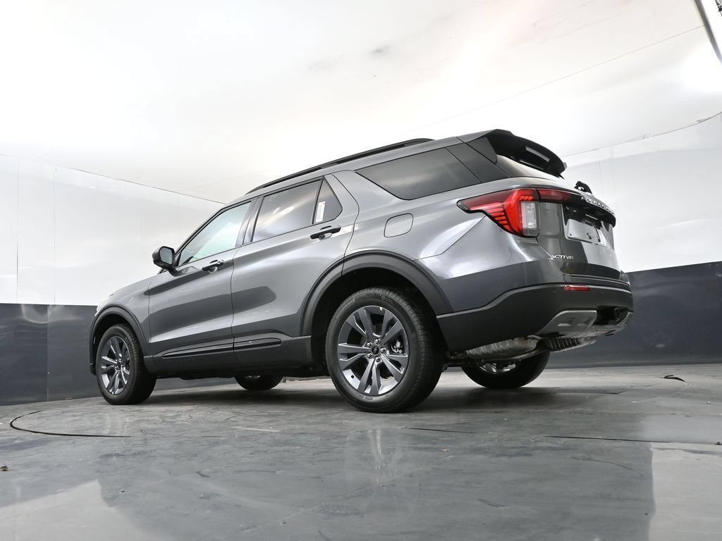 New 2026 Ford Explorer Active w/ Active Comfort Package AWD/4WD image 14