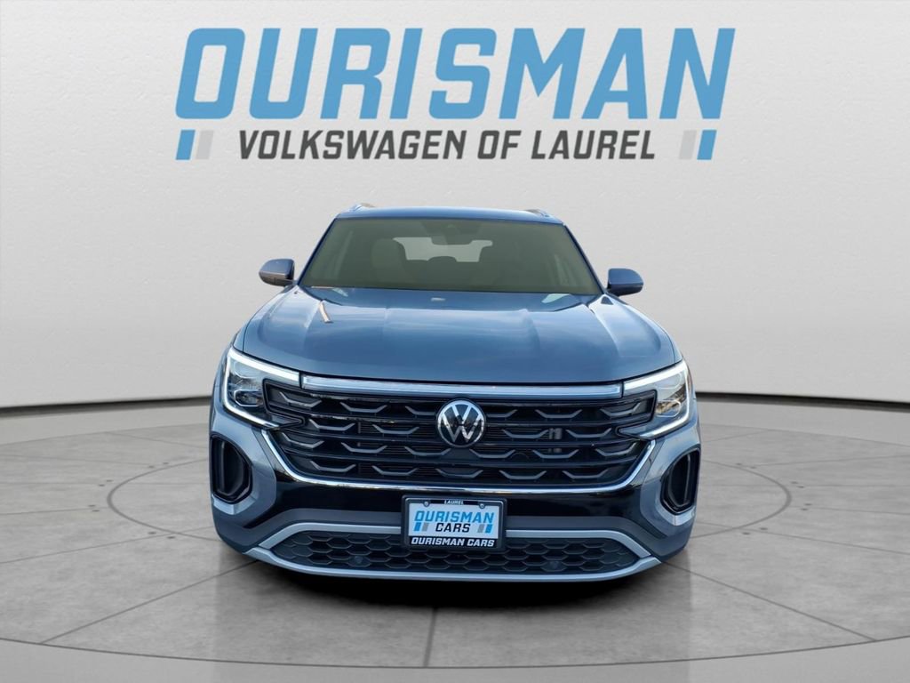Used 2024 Volkswagen Atlas Cross Sport SE image 6