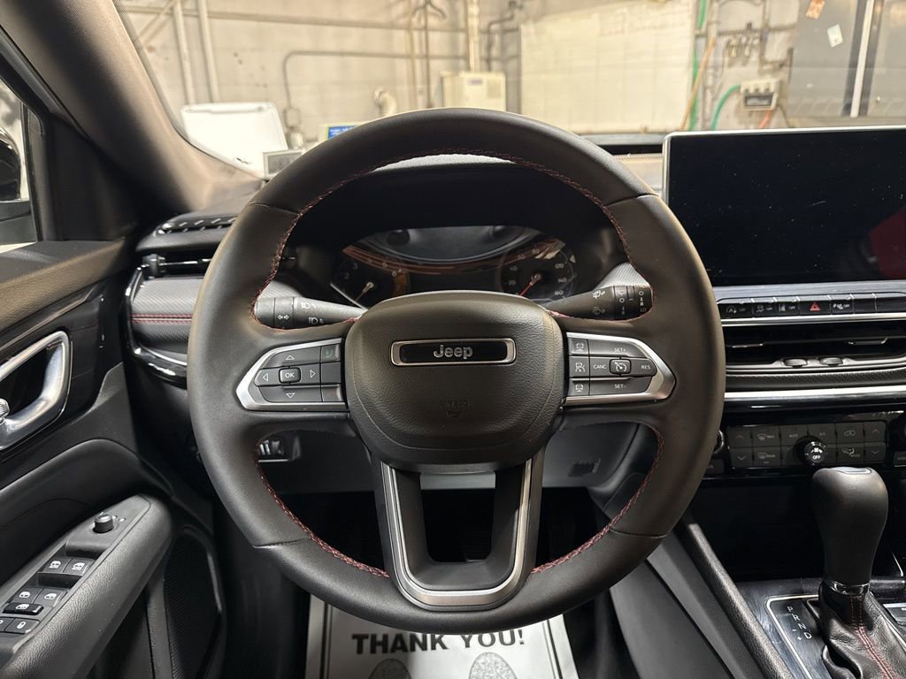 Used 2024 Jeep Compass Trailhawk w/ Trailhawk Convenience Group image 13