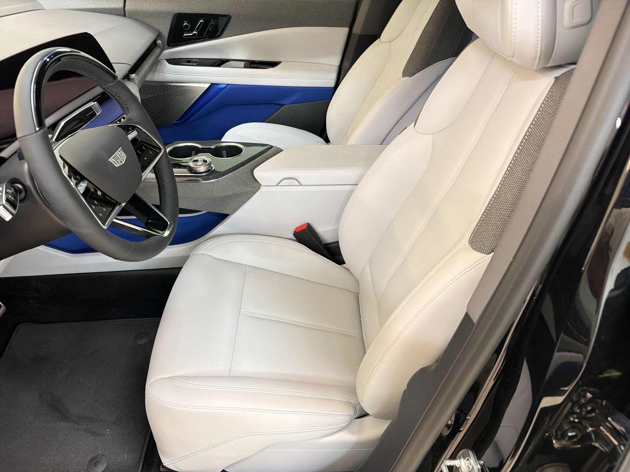New 2026 Cadillac Optiq Sport 1 RWD image 5