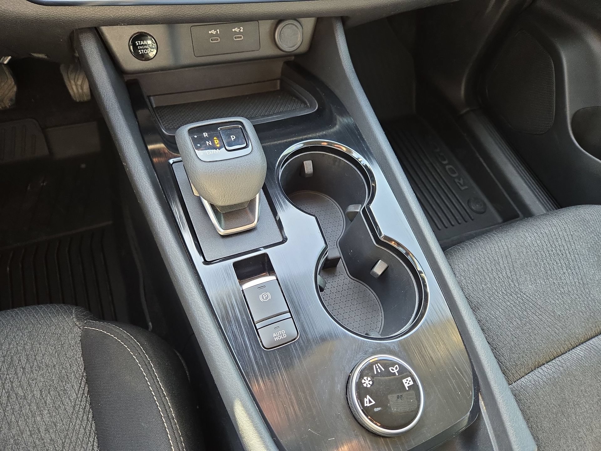 Used 2024 Nissan Rogue SV AWD/4WD image 22