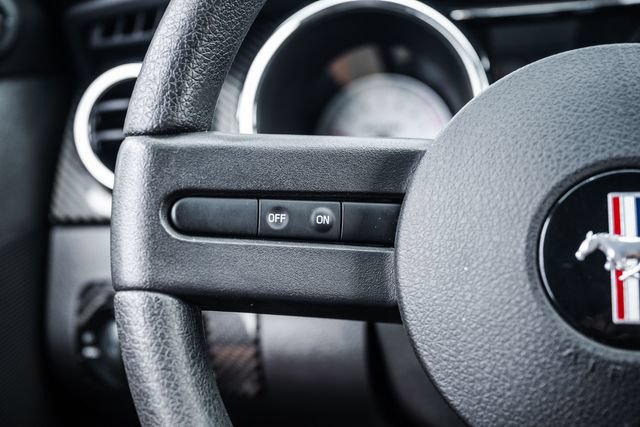 Used 2005 Ford Mustang GT Premium RWD image 63
