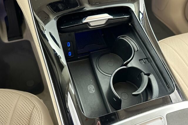 Certified 2023 Mercedes-Benz EQS 450+ 4MATIC SUV image 35