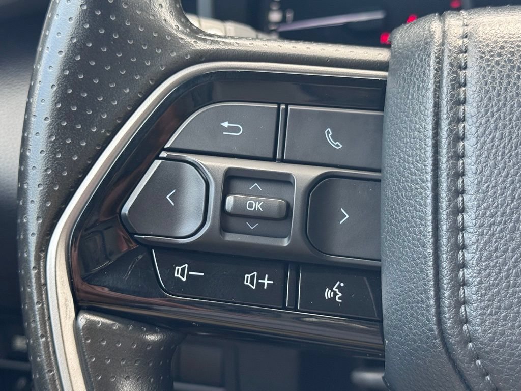 Used 2022 Toyota Tundra SR5 AWD/4WD image 9