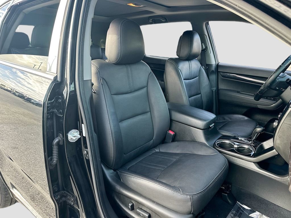 Used 2013 Kia Sorento SX w/ SX Premium Pkg FWD image 29