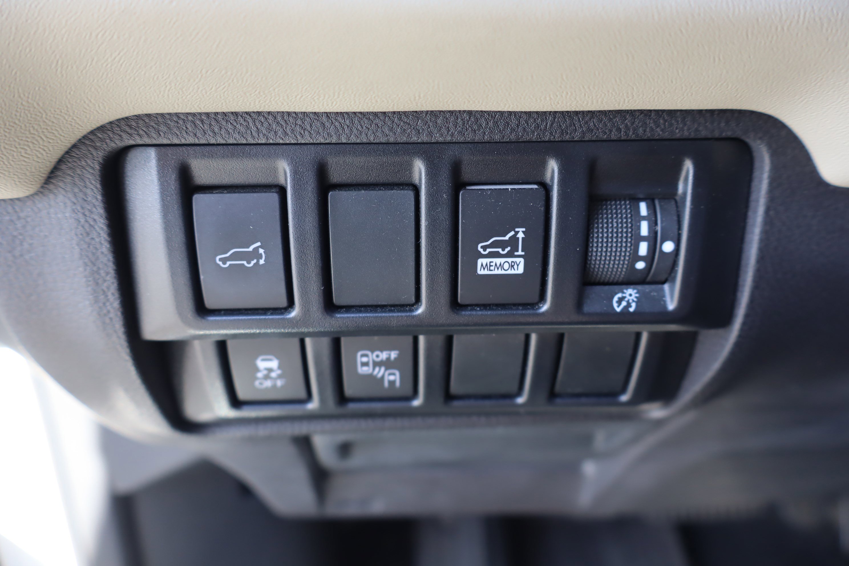 Used 2019 Subaru Ascent Touring w/ Popular Package #2A image 19