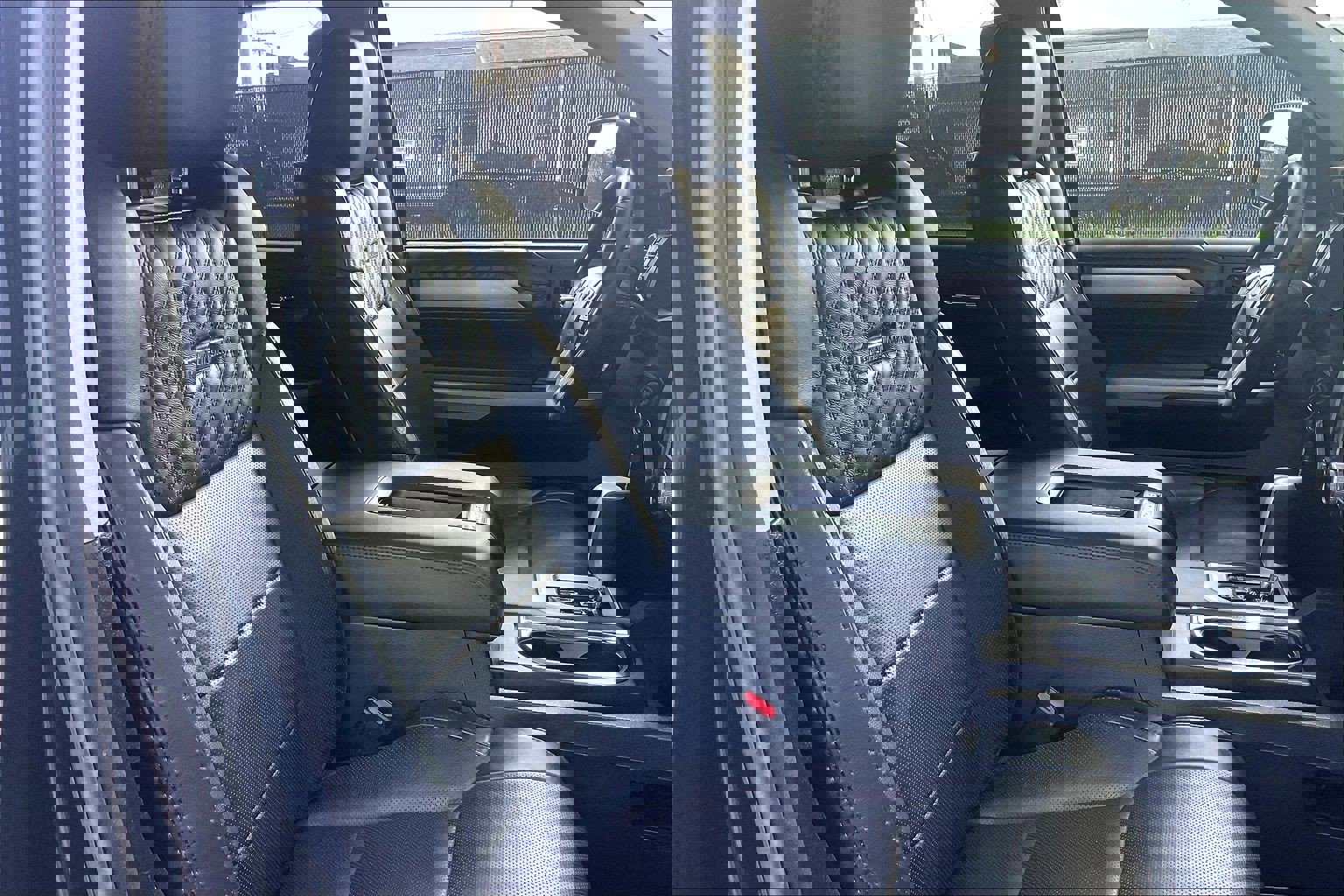 Used 2019 Toyota Tundra Platinum image 9