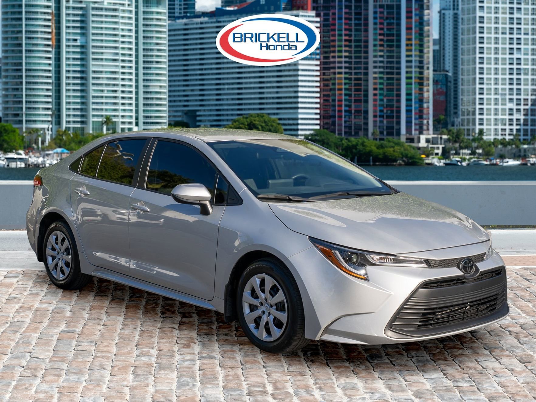 Used 2025 Toyota Corolla LE image 3