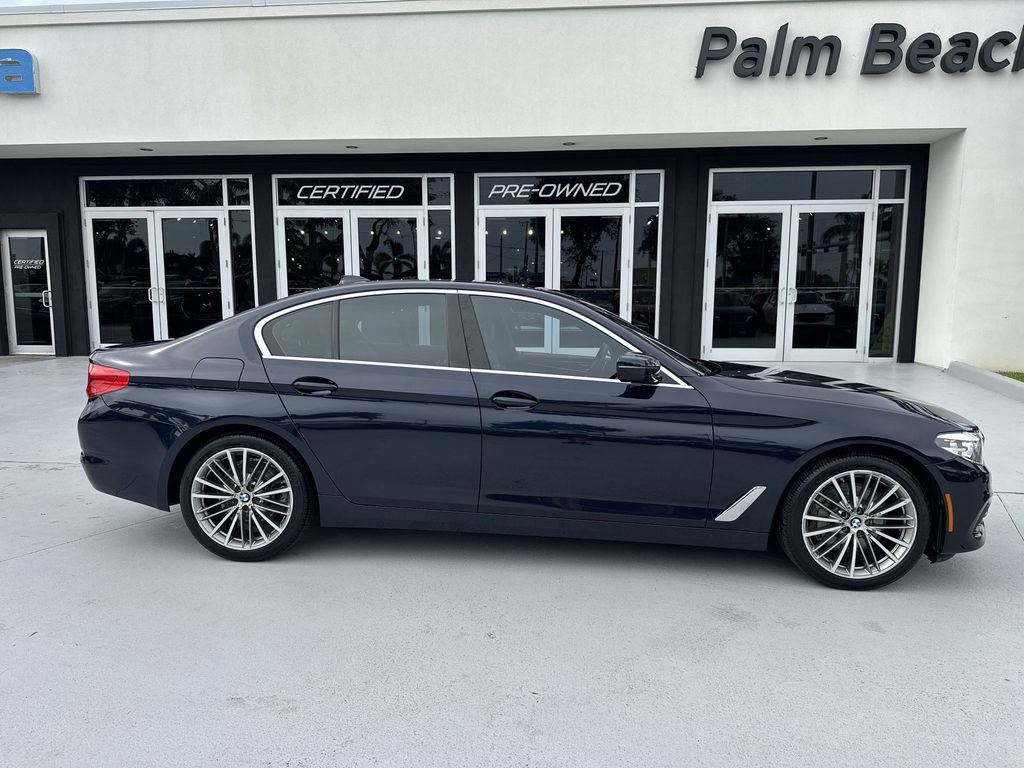 Used 2019 BMW 530i xDrive w/ Convenience Package AWD/4WD image 5