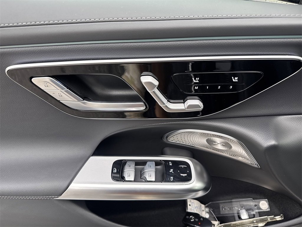 New 2026 Mercedes-Benz E 350 4MATIC Sedan image 18