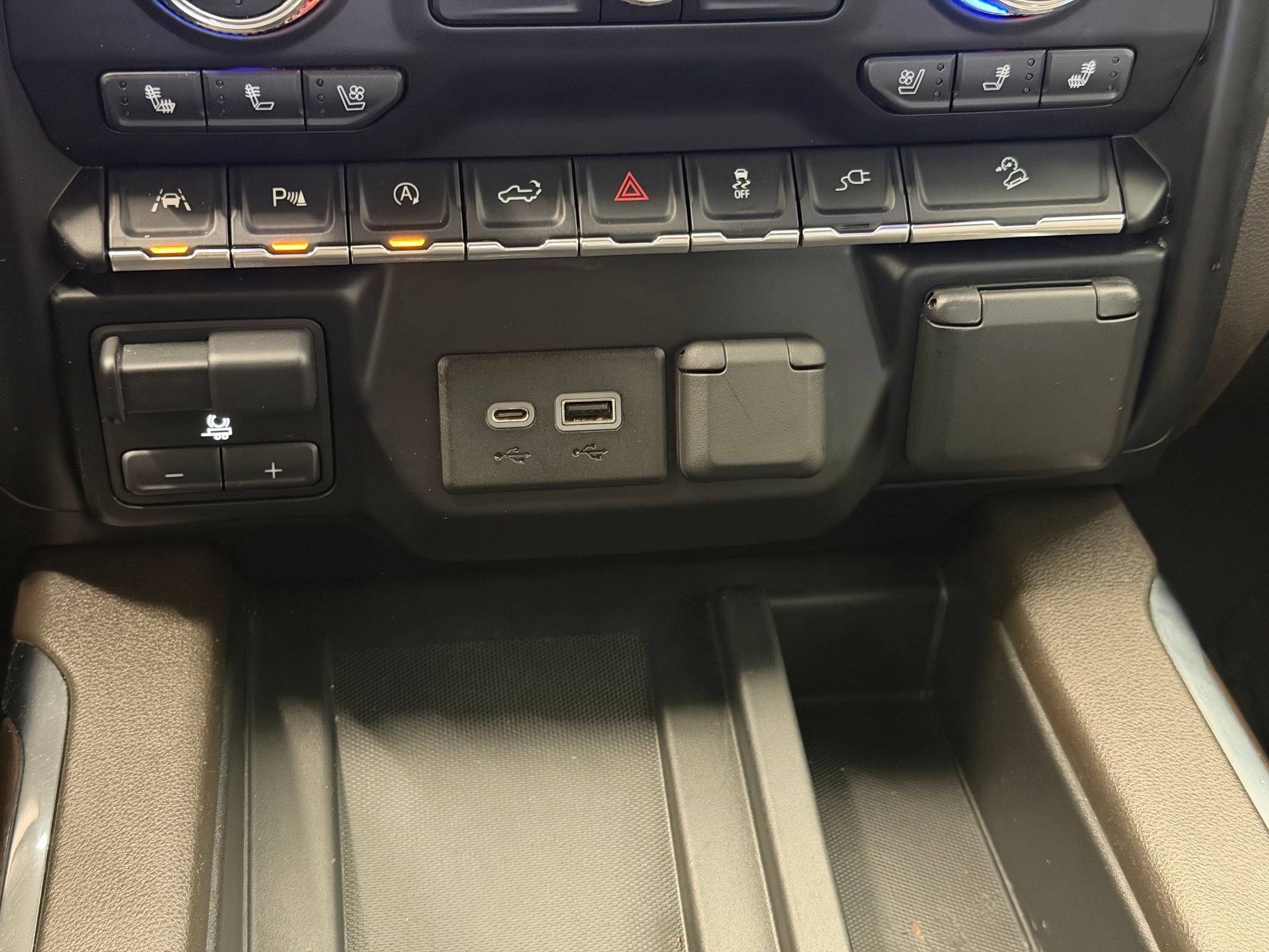 Used 2019 GMC Sierra 1500 SLT w/ SLT Premium Plus Package image 28
