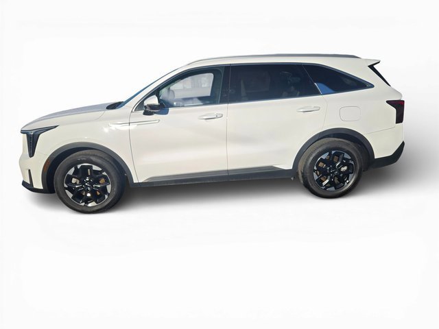 Used 2024 Kia Sorento S w/ Panoramic Sunroof Package image 7