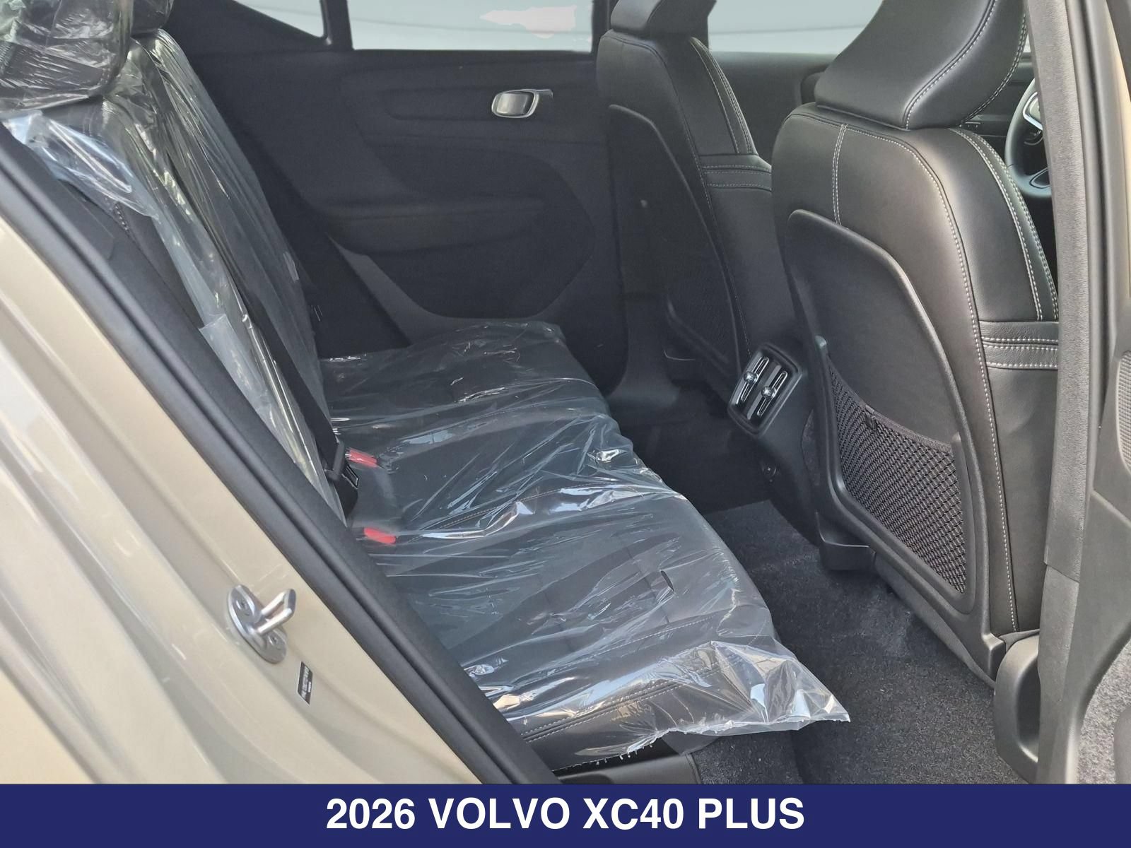 New 2026 Volvo XC40 B5 Plus AWD/4WD image 22