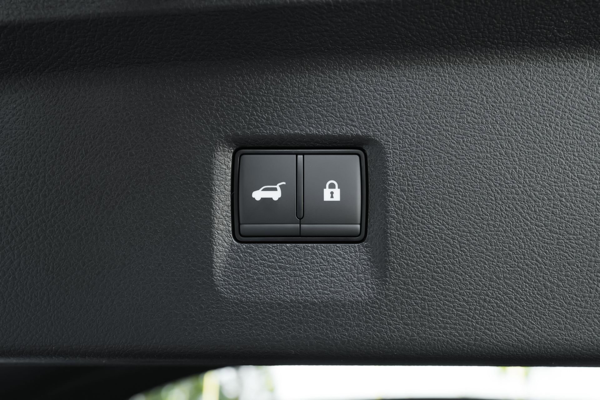 New 2026 INFINITI QX60 Luxe w/ Cargo Package image 32