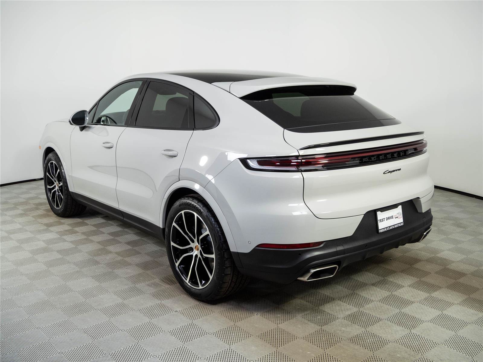 New 2026 Porsche Cayenne Coupe AWD/4WD image 3