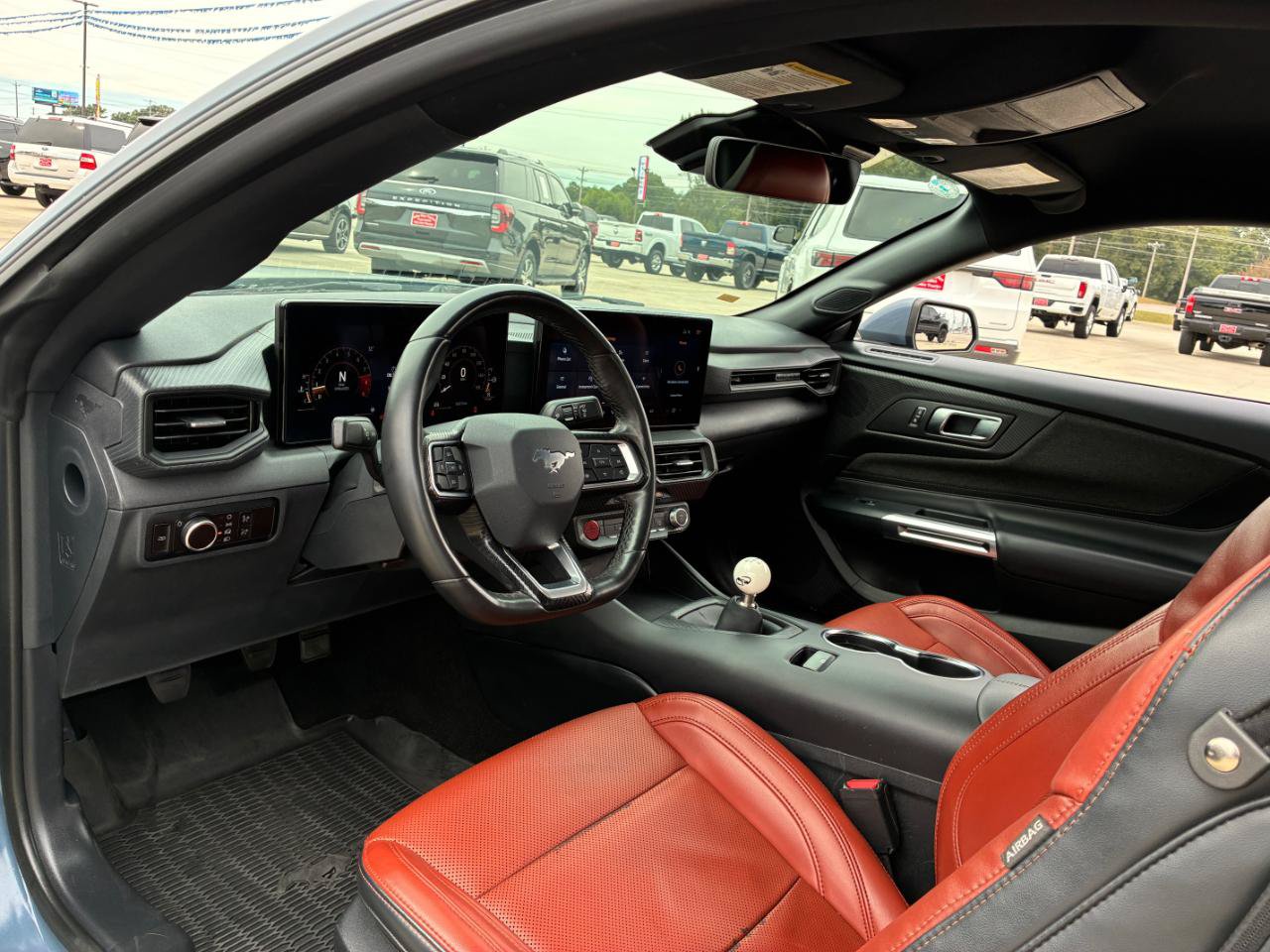 Used 2024 Ford Mustang GT RWD image 12