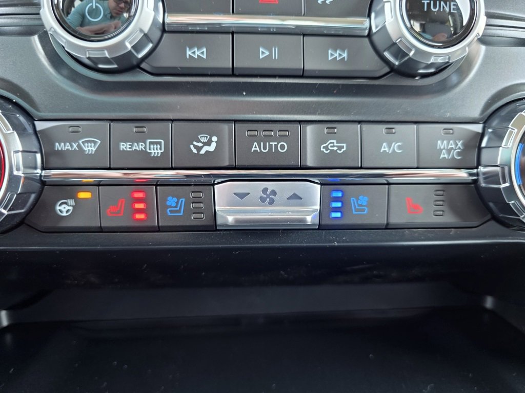 New 2025 Ford F150 Lariat w/ Equipment Group 501A Mid image 5