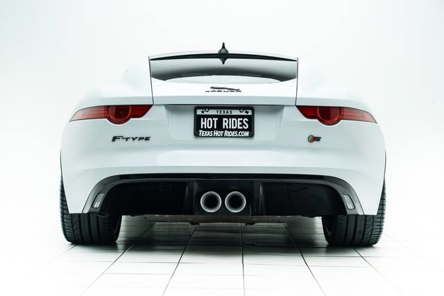 Used 2017 Jaguar F-TYPE S RWD image 15