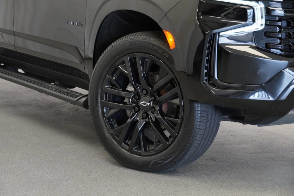 Certified 2023 Chevrolet Tahoe Z71 w/ Luxury Package AWD/4WD image 11