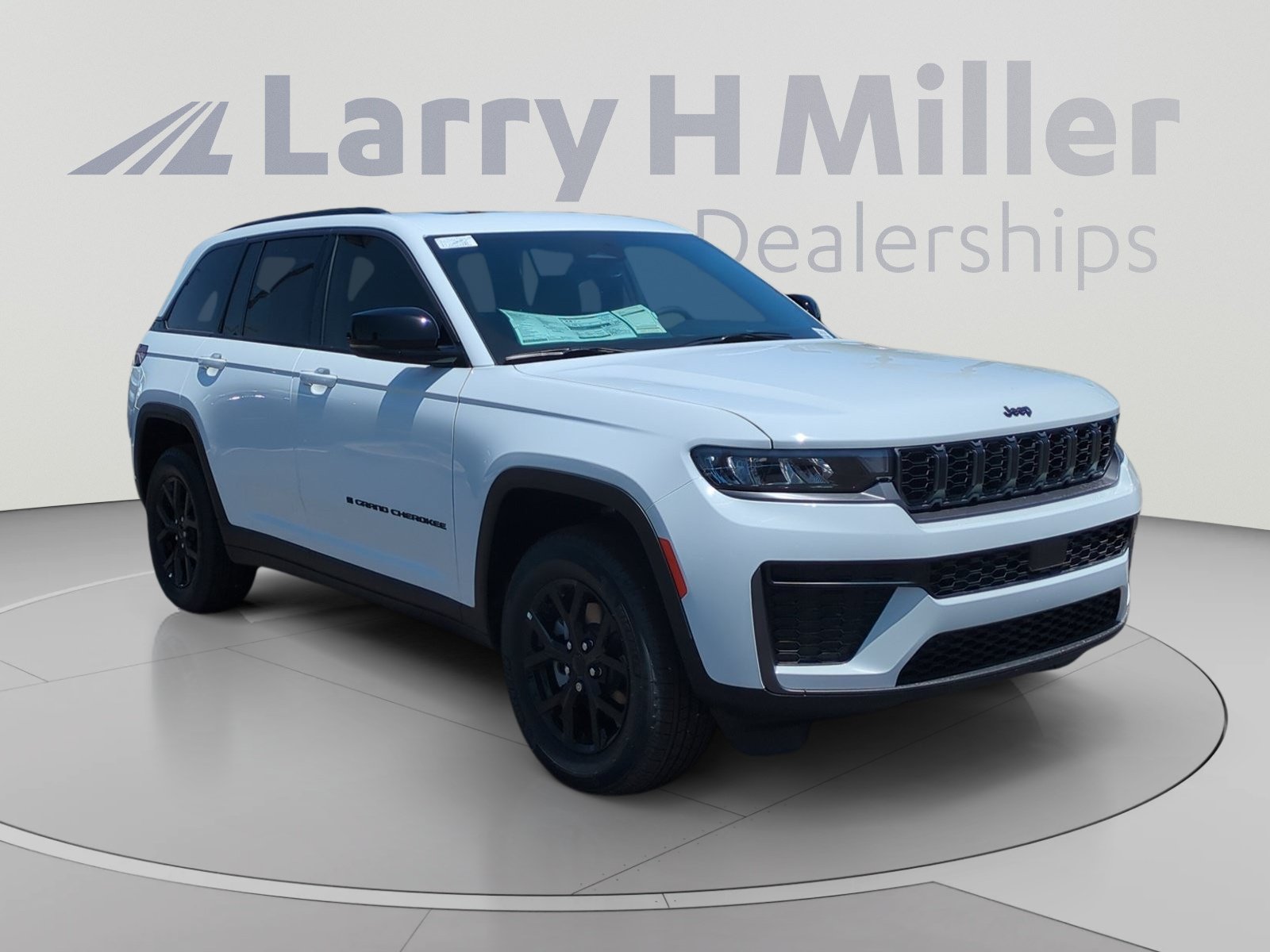 New 2026 Jeep Grand Cherokee Altitude AWD/4WD image 7