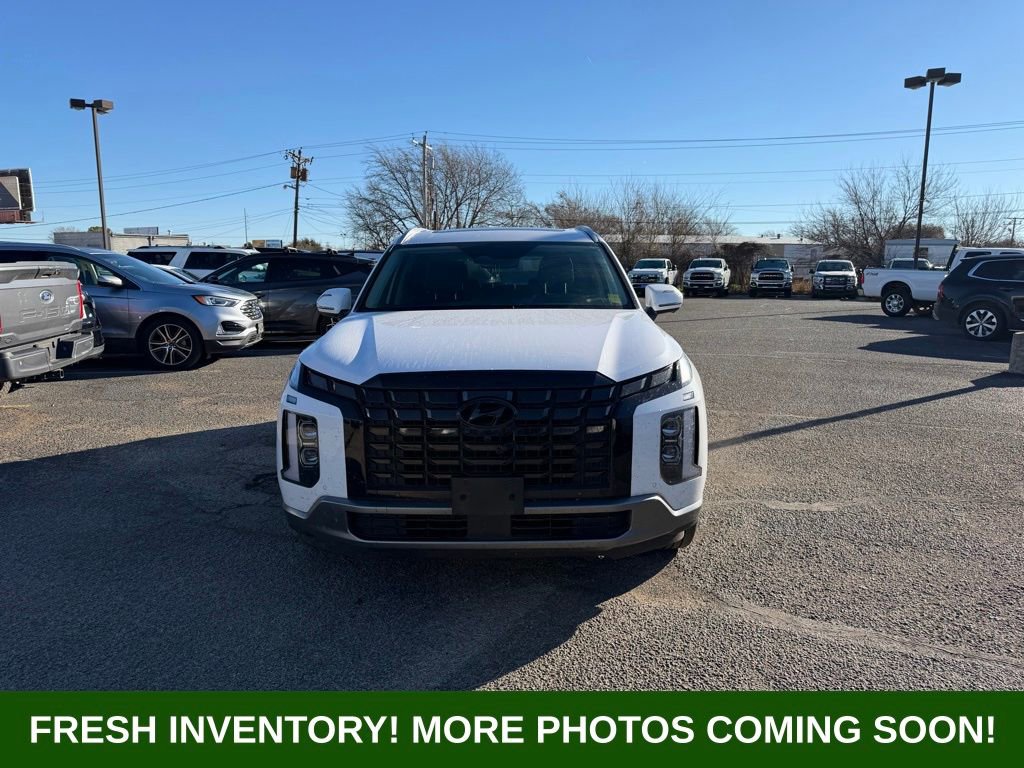 Used 2024 Hyundai Palisade SEL w/ Premium Package image 2