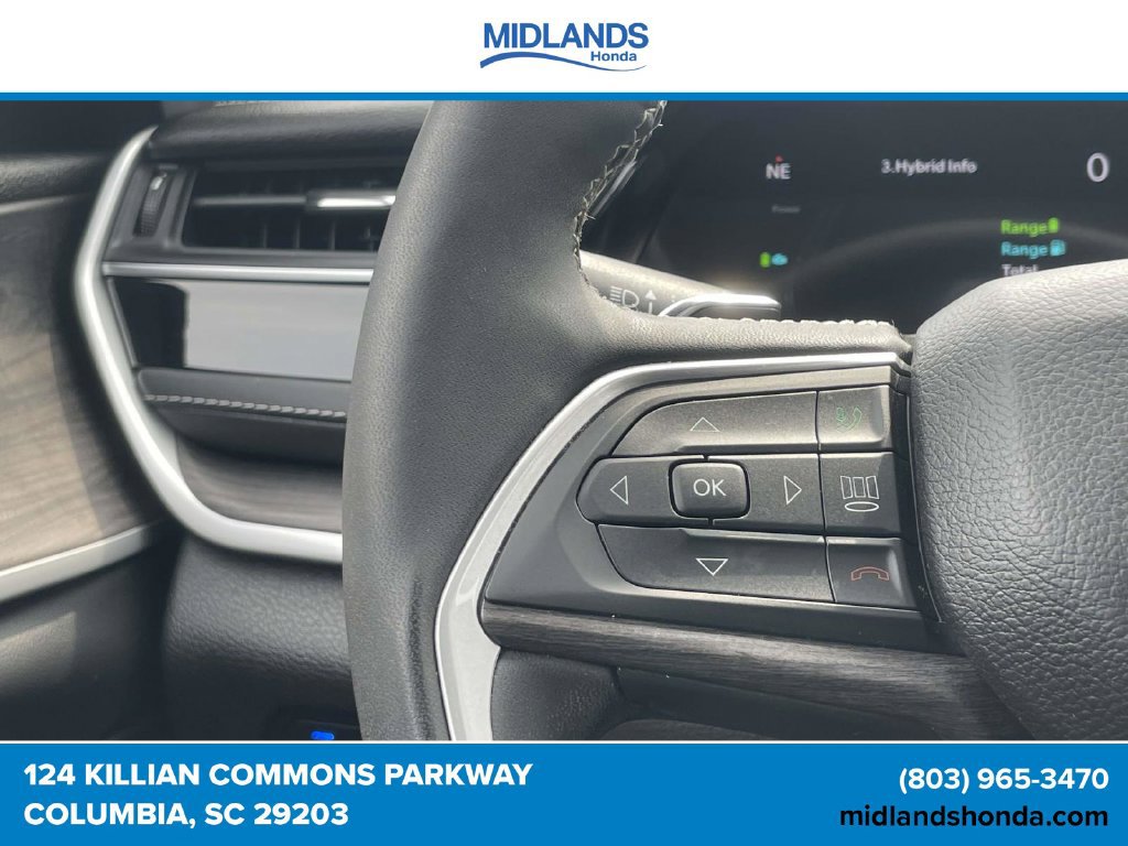 Used 2023 Jeep Grand Cherokee 4WD 4xe image 23